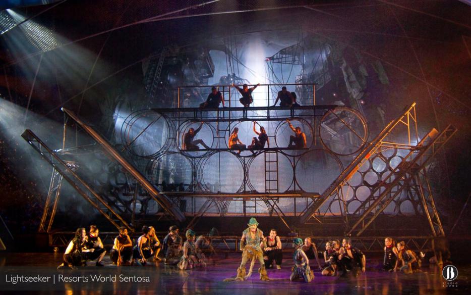 Physical set structures in front of a 10×20-metre LED backdrop