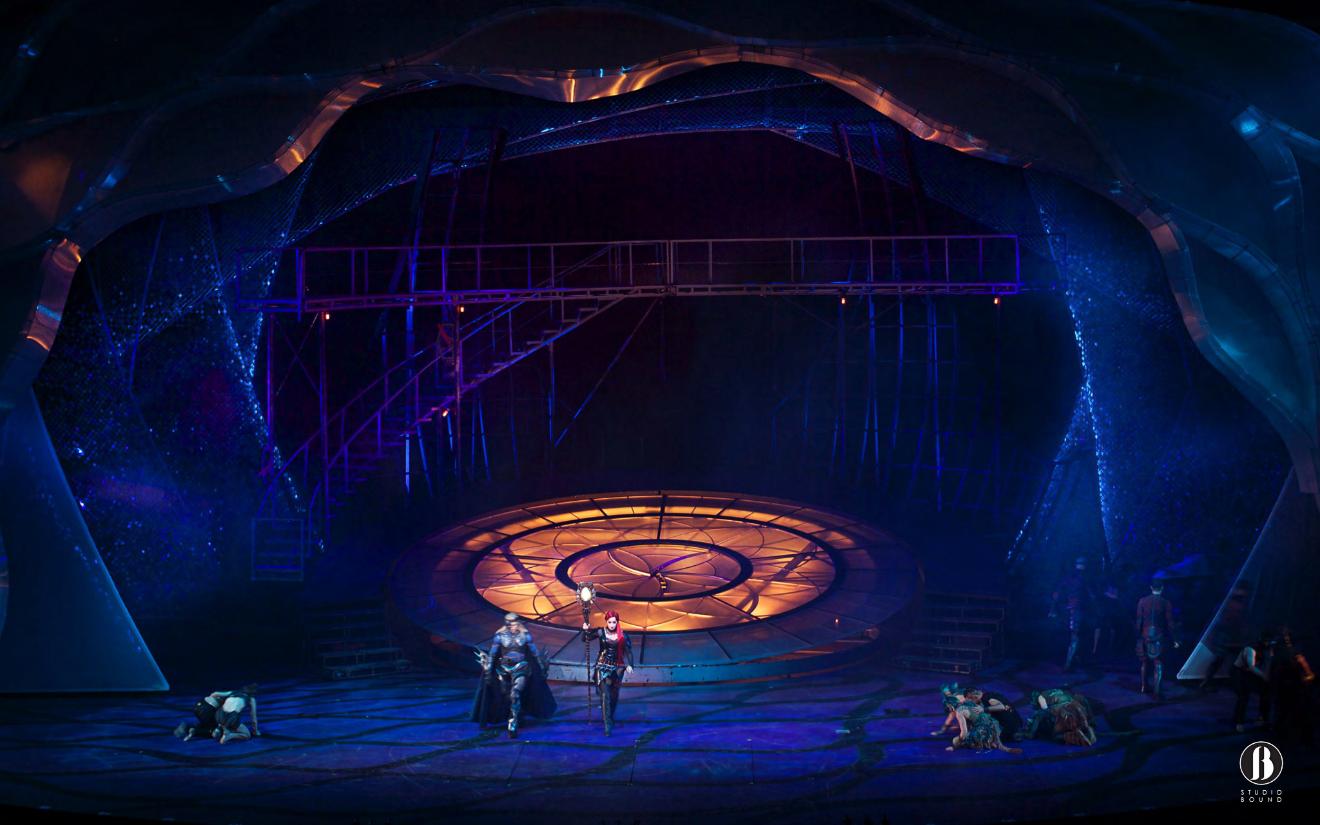 Cast and acrobatic performers on the LightSeeker set