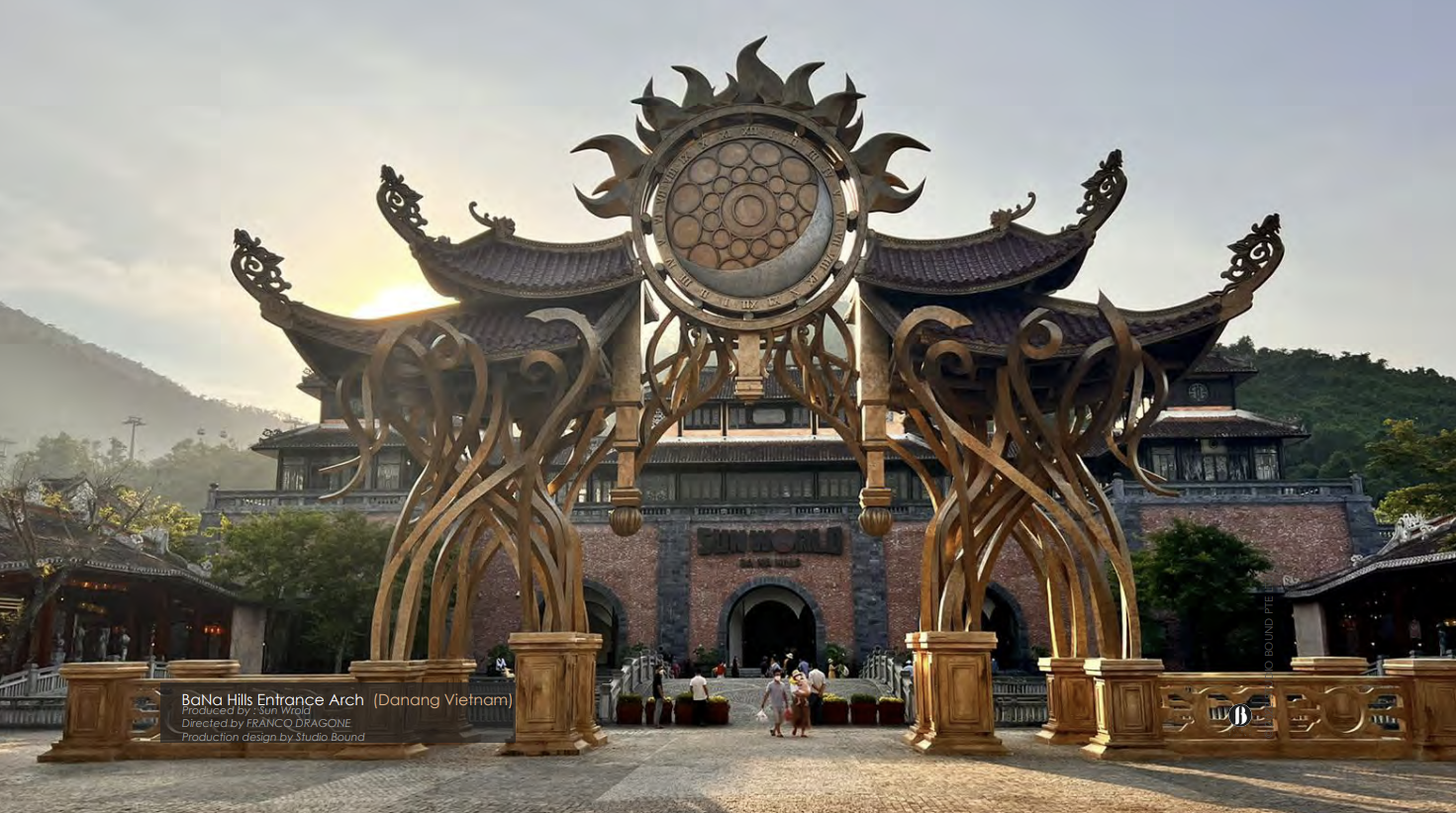 Themed Attractions
